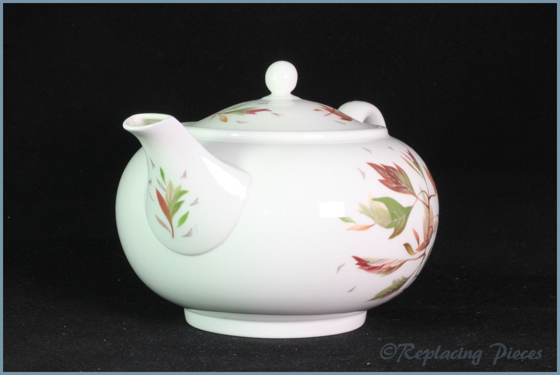Wedgwood - Wakefield - 2 Pint Teapot