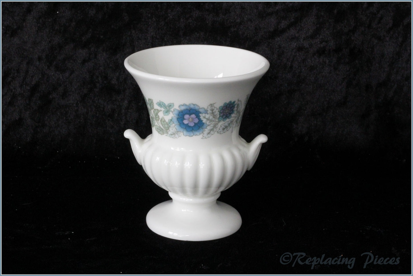Wedgwood - Clementine (Plain) - Urn Vase