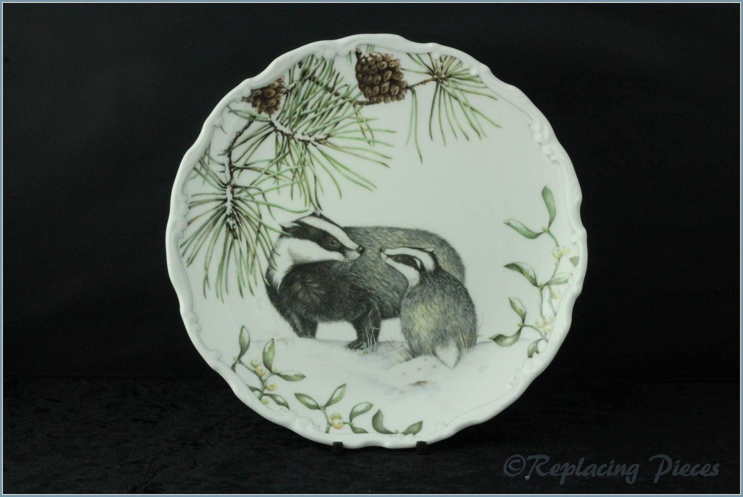 Royal Albert - The Country Walk Collection - No.4 Winter Harmony