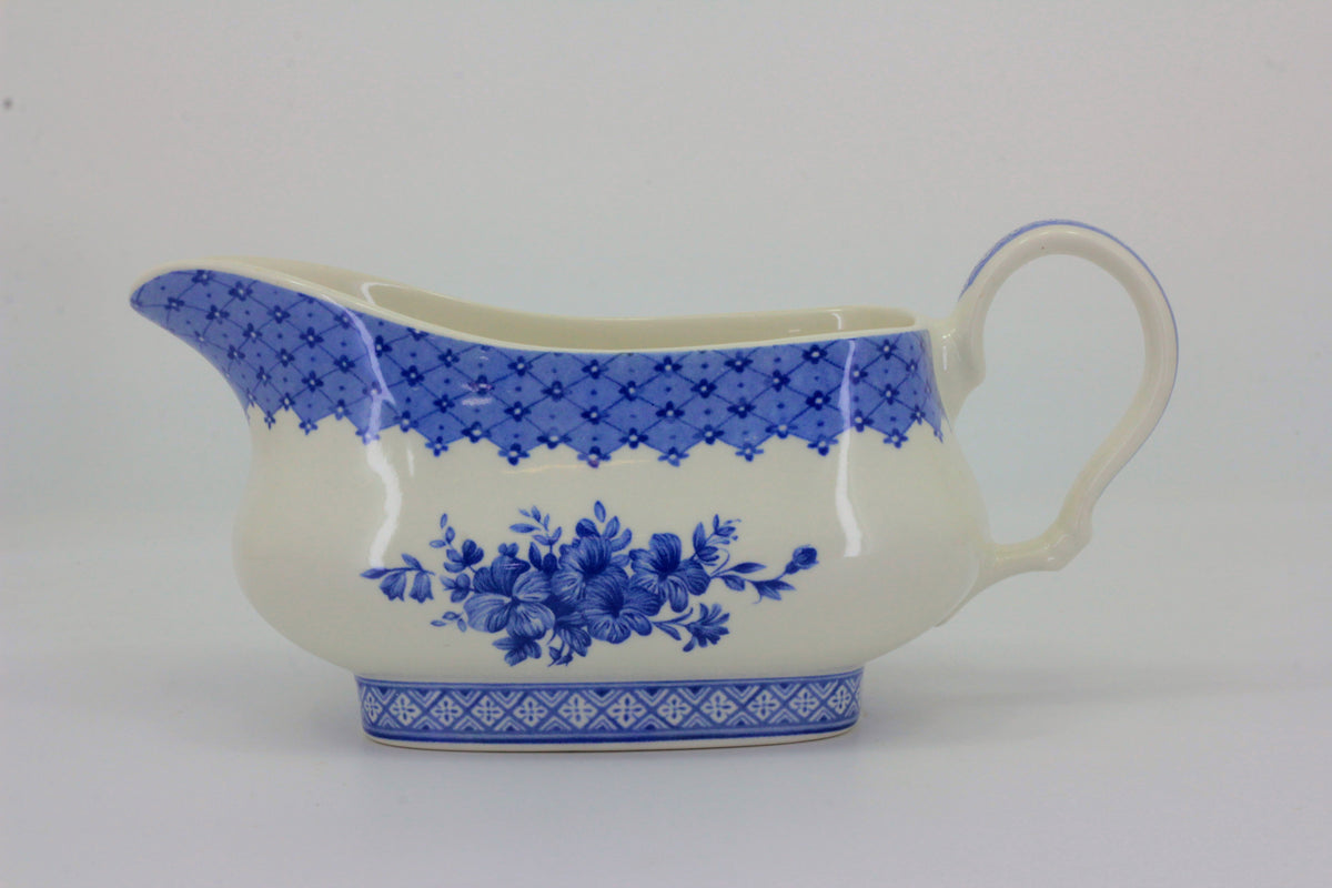 Churchill - Out Of The Blue - Gravy Boat
