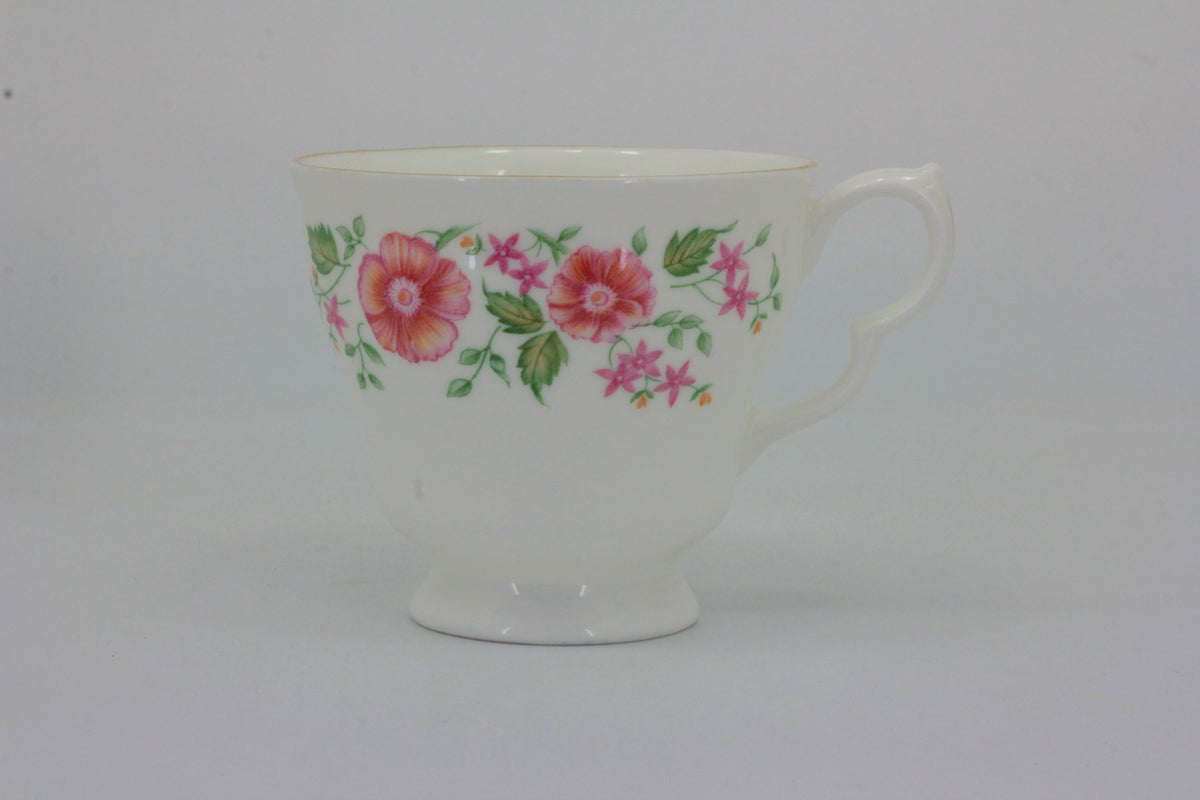 Colclough - Aviemore - Teacup (Pear Shape)