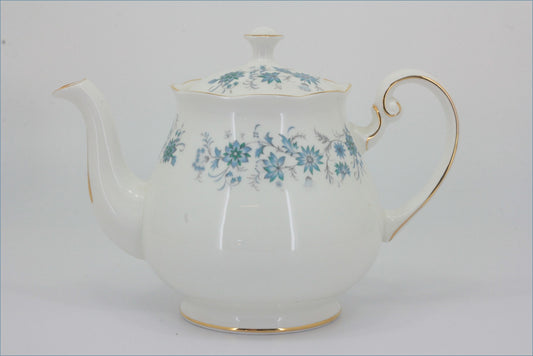 Colclough - Braganza - Teapot