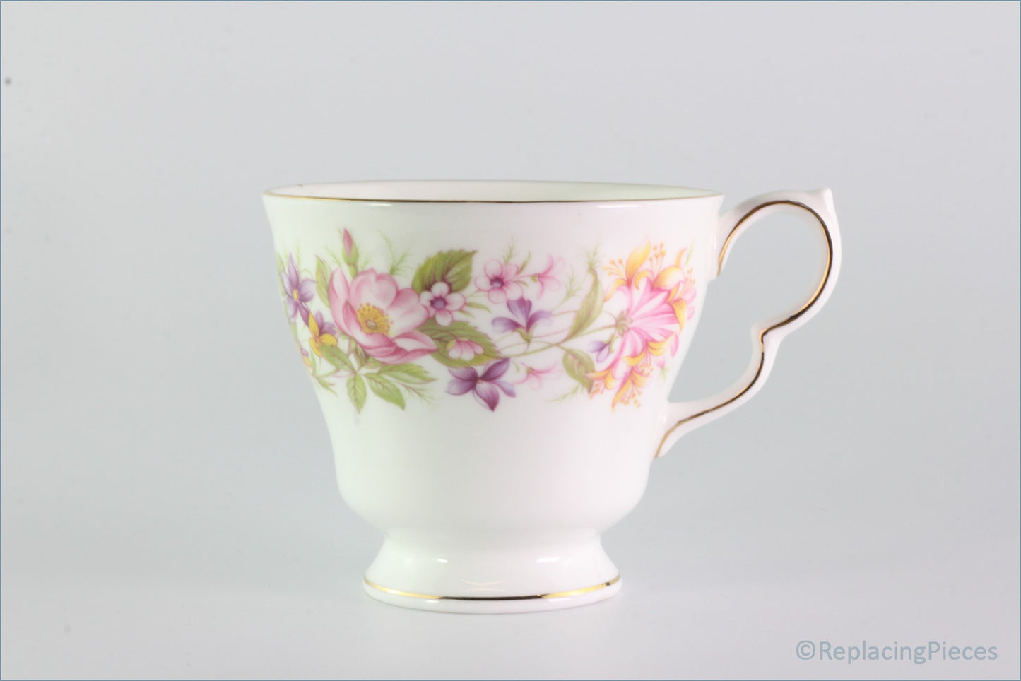 Colclough - Wayside (8581) - Teacup (Pear Shape)