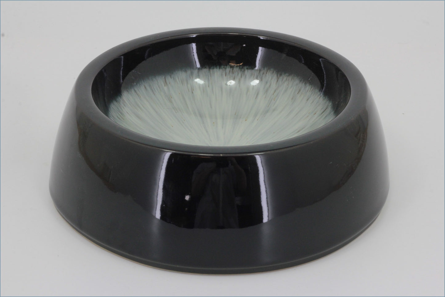 Denby - Halo - Dog Bowl (Medium)