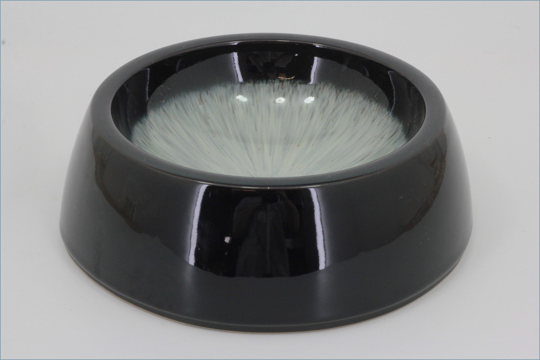 Denby - Halo - Dog Bowl (Medium)