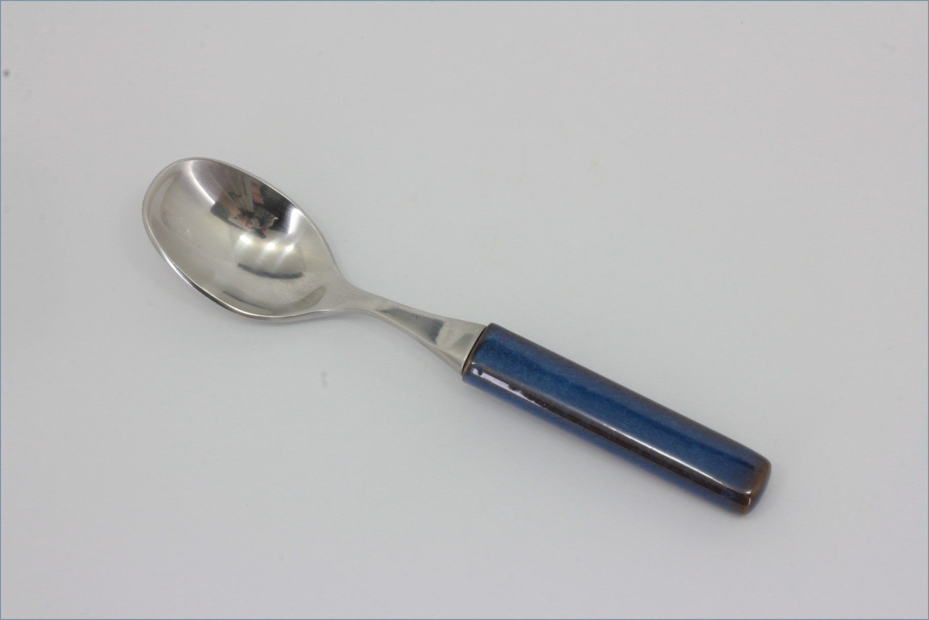 Denby - Touchstone - Sapphire - Dessert Spoon - Spoon with a blue handle 