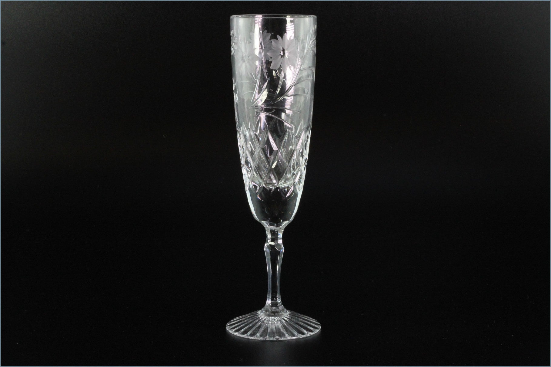 Edinburgh - Argyll - Champagne Flute – ReplacingPieces