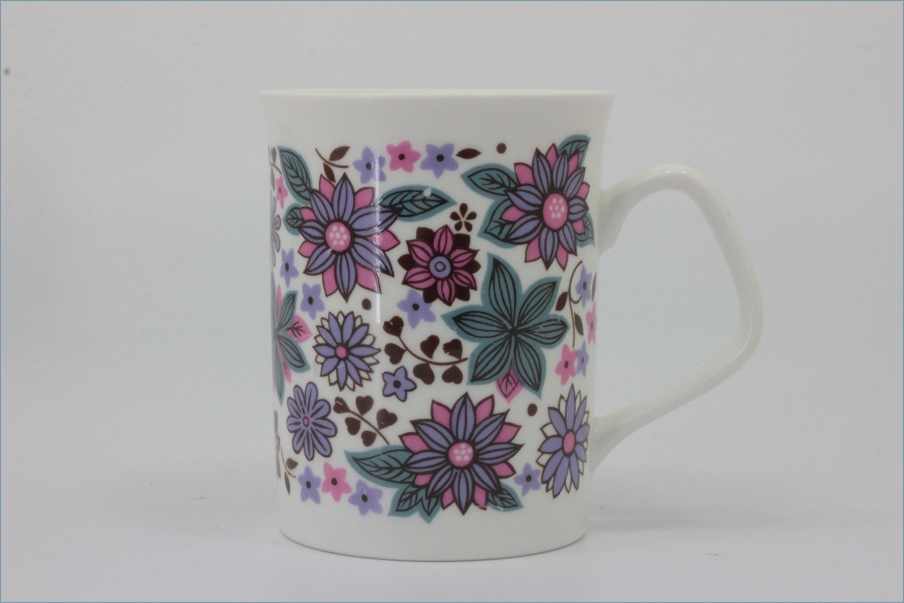 Elizabethan - Carnaby - Mug