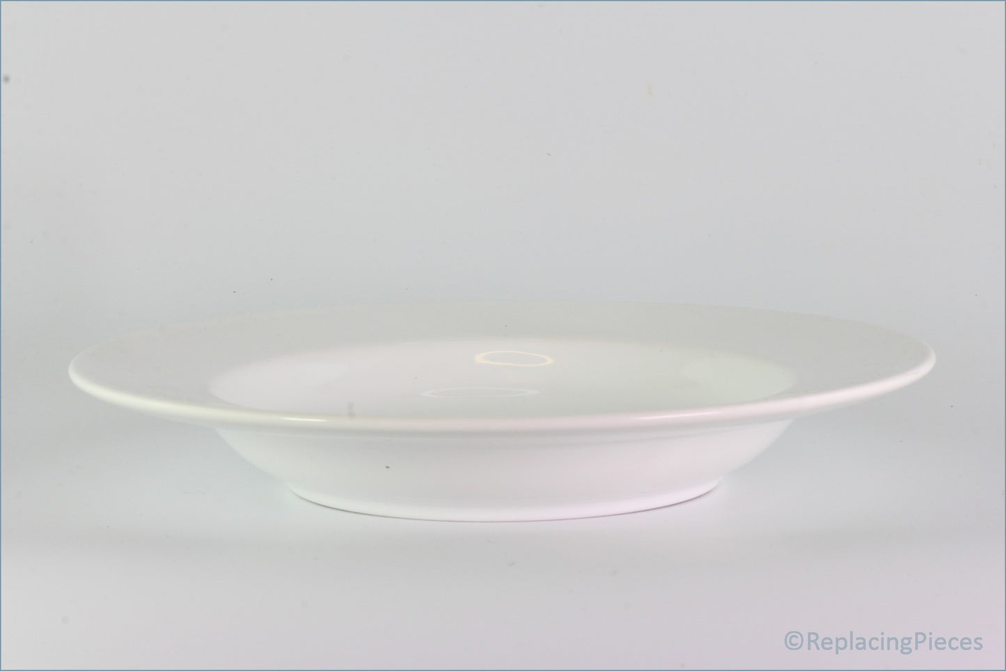 Habitat - Ecco - 9 3/8" Rimmed Bowl