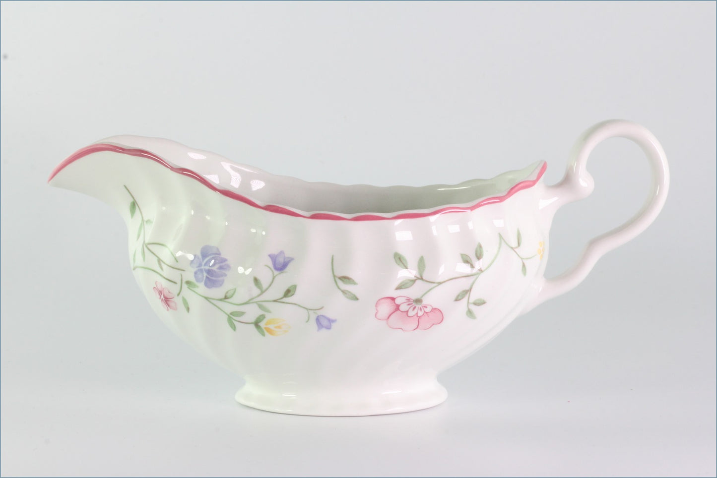 Johnson Brothers  - Summer Chintz - Gravy Boat