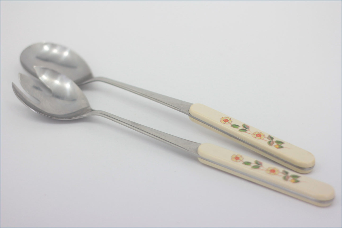 Marks & Spencer - Autumn Leaves - Pair Of Salad Servers