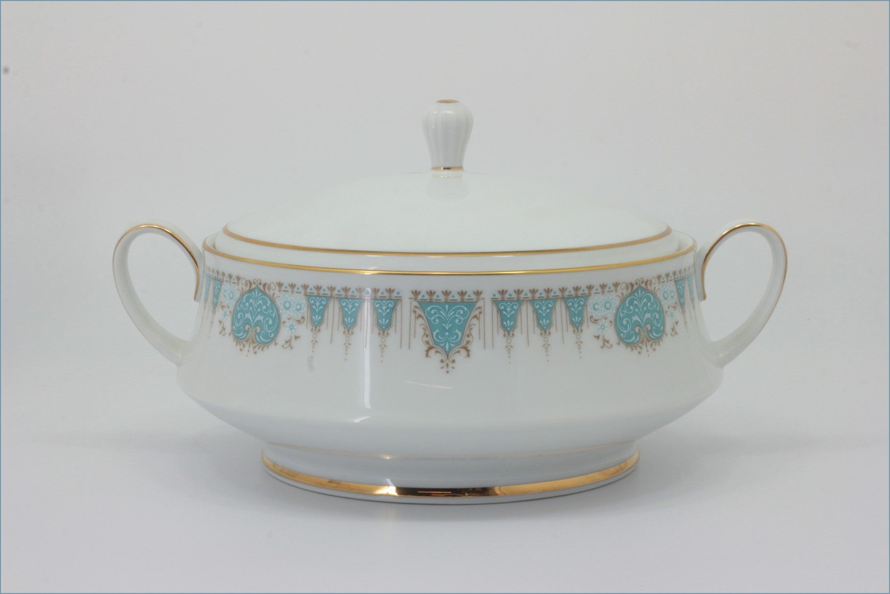 Noritake - Blue Tide - Lidded Vegetable Dish