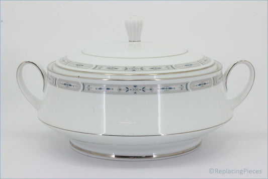 Noritake - Kew - Lidded Vegetable Dish