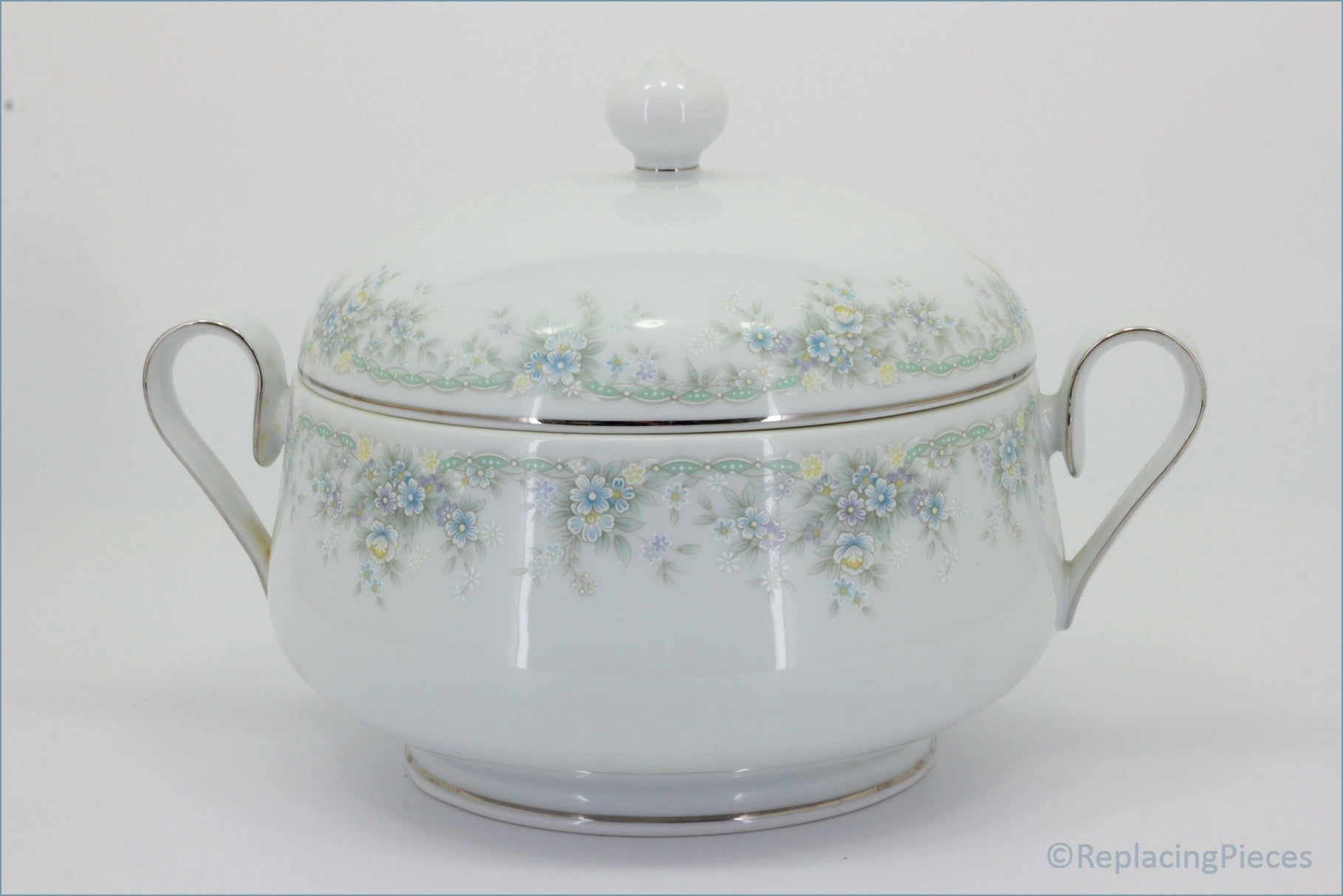 Noritake - Limerick - Lidded Vegetable Dish