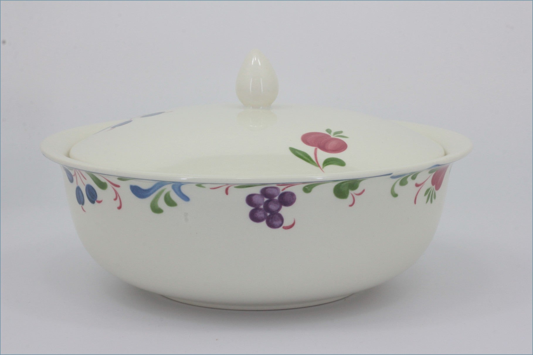 Poole - Cranborne - Lidded Vegetable Dish