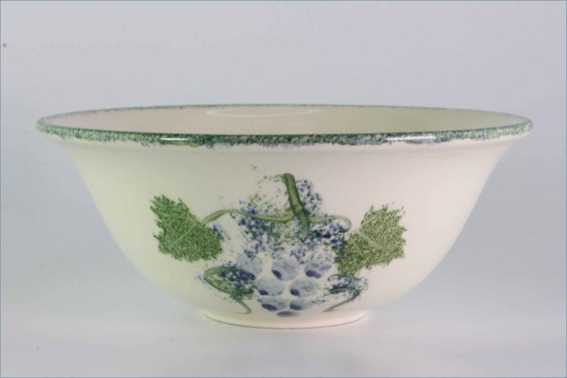 Poole - Vineyard - Cereal Bowl (Flared Rim)