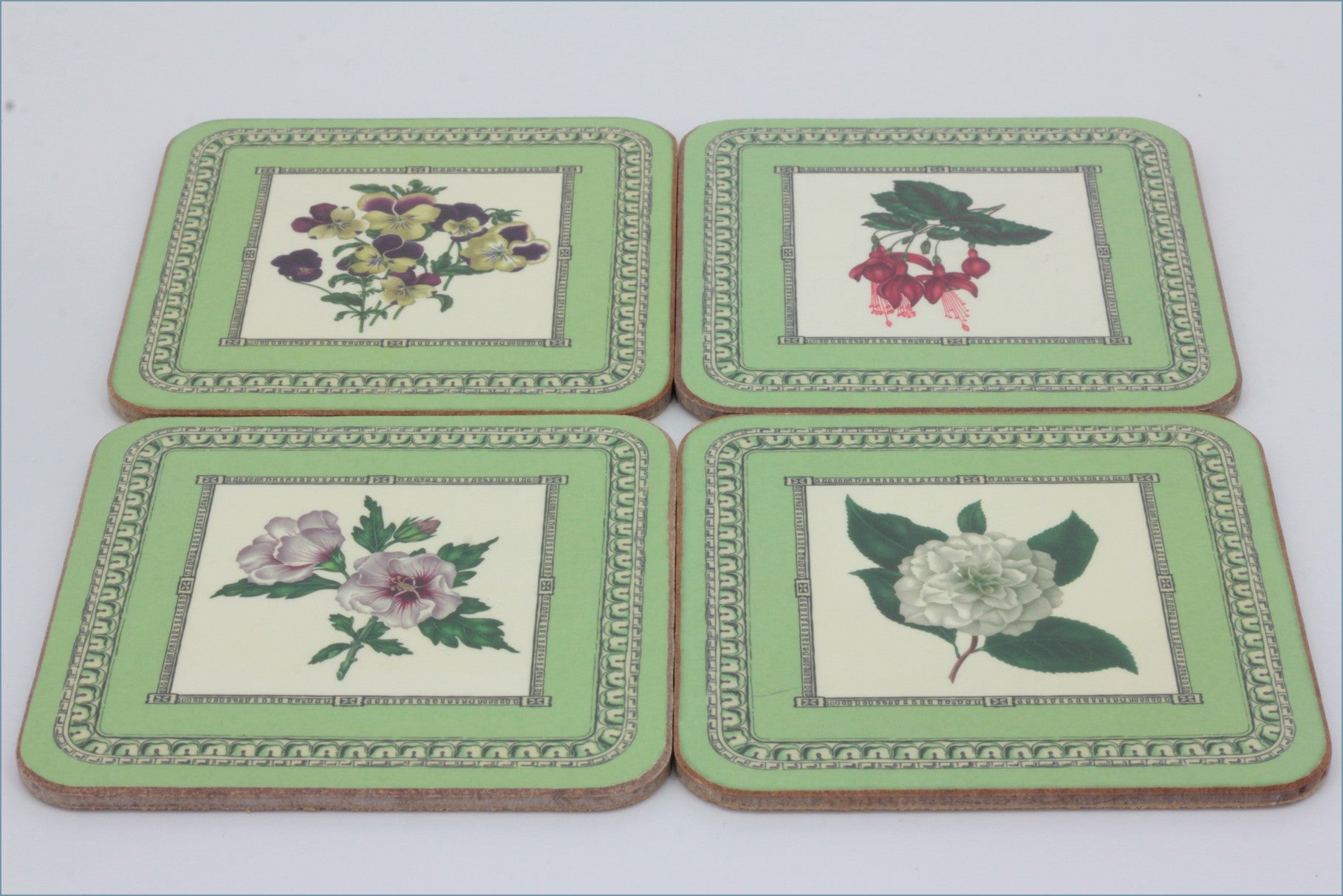 Queens - Applebee - Set Of Four Coasters
