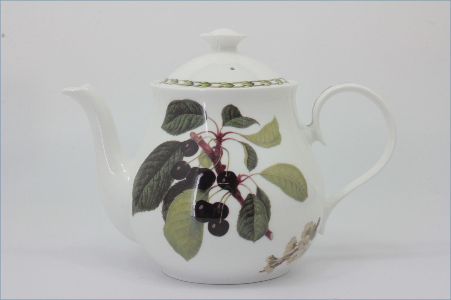 Queens - Hookers Fruit - Teapot (Black Cherry)
