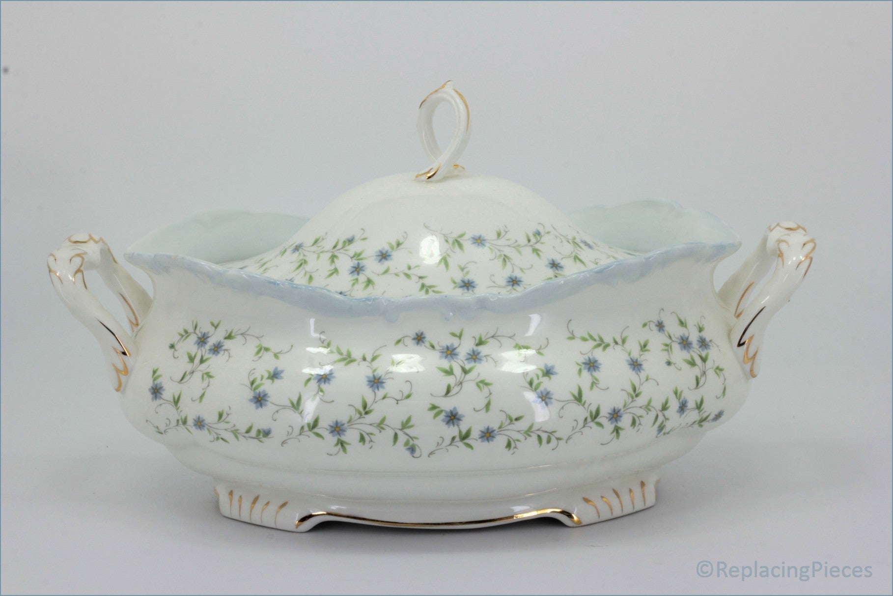 Royal Albert - Caroline - Lidded Vegetable Dish