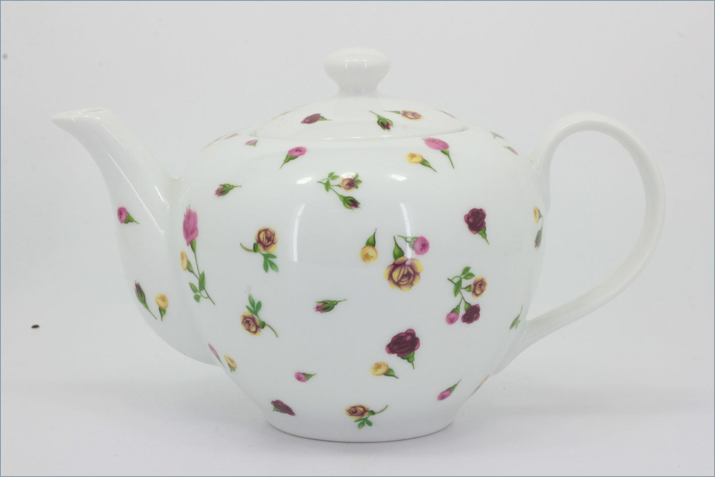 Royal Albert - Country Rose Bud - Teapot