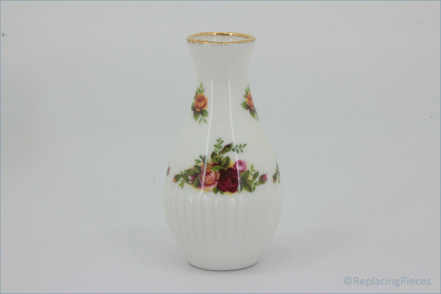 Royal Albert - Old Country Roses - 4 1/4" Tall Bulbous Vase 