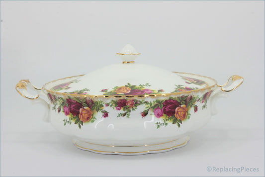 Royal Albert - Old Country Roses - Lidded Vegetable Dish