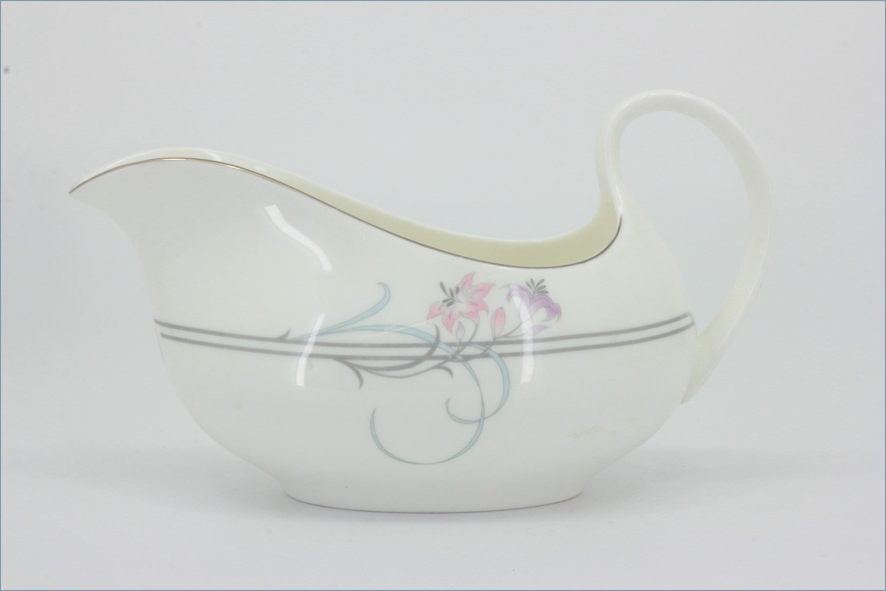 Royal Doulton - Allegro (H5109) - Gravy Boat