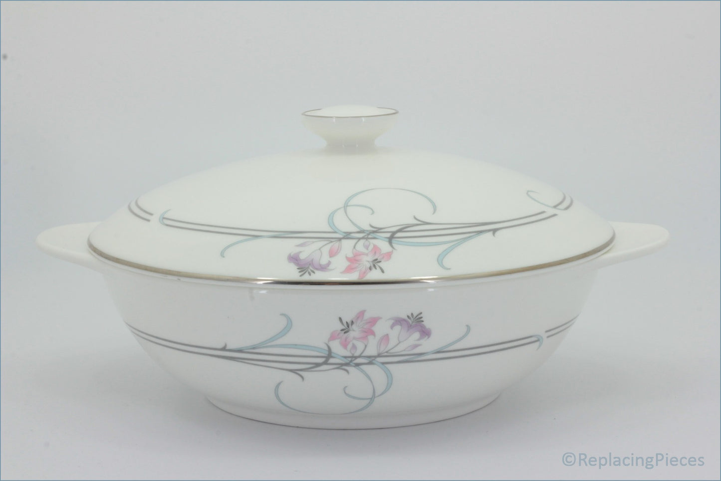 Royal Doulton - Allegro (H5109) - Lidded Vegetable Dish 