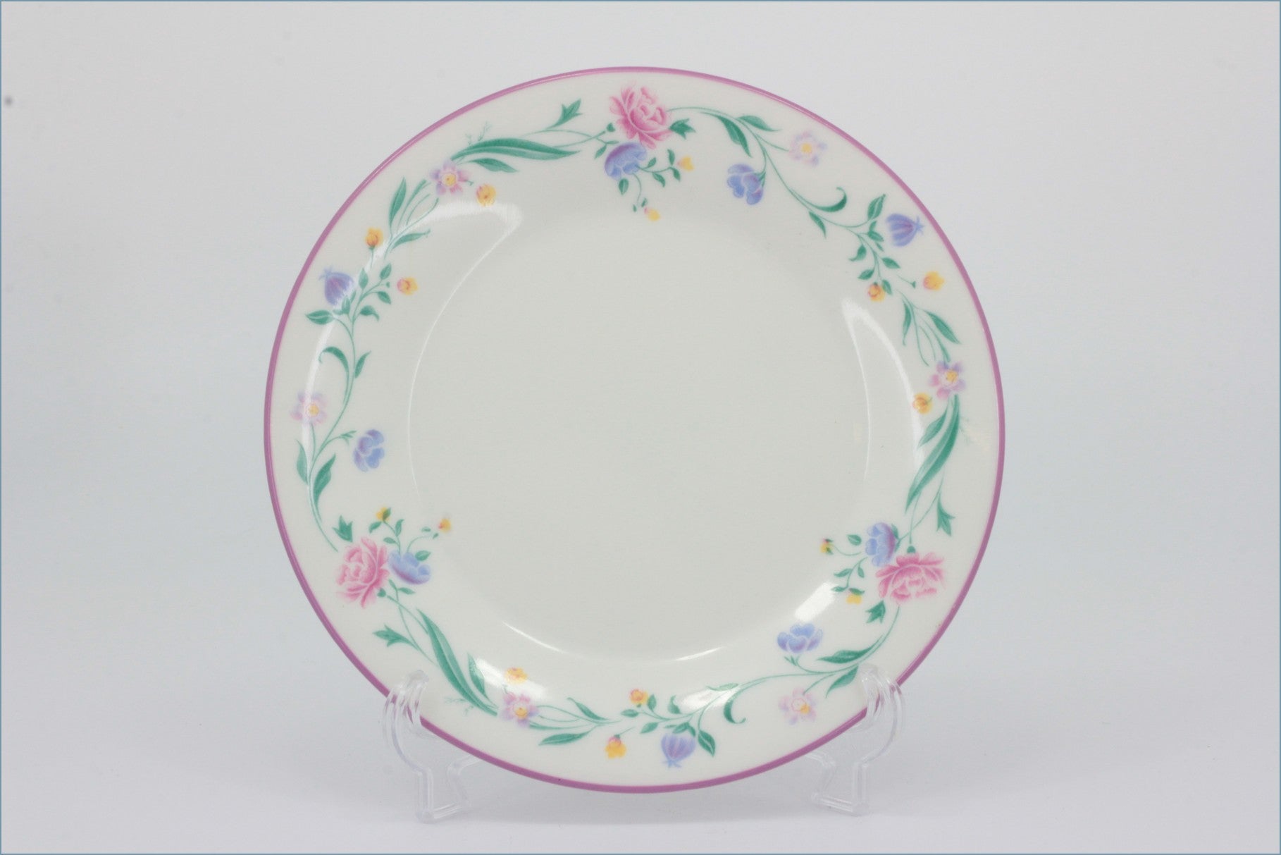 Royal Doulton - Amadeus - 6 1/2" Side Plate - Decorative plate with floral patterns on a white background