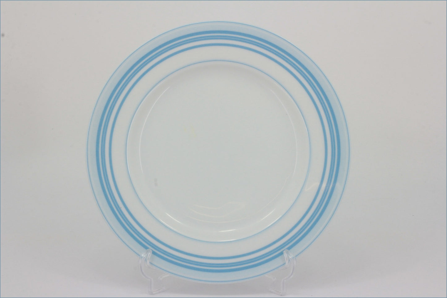 Royal Doulton - Blue Ripples - 7 3/4" Salad Plate
