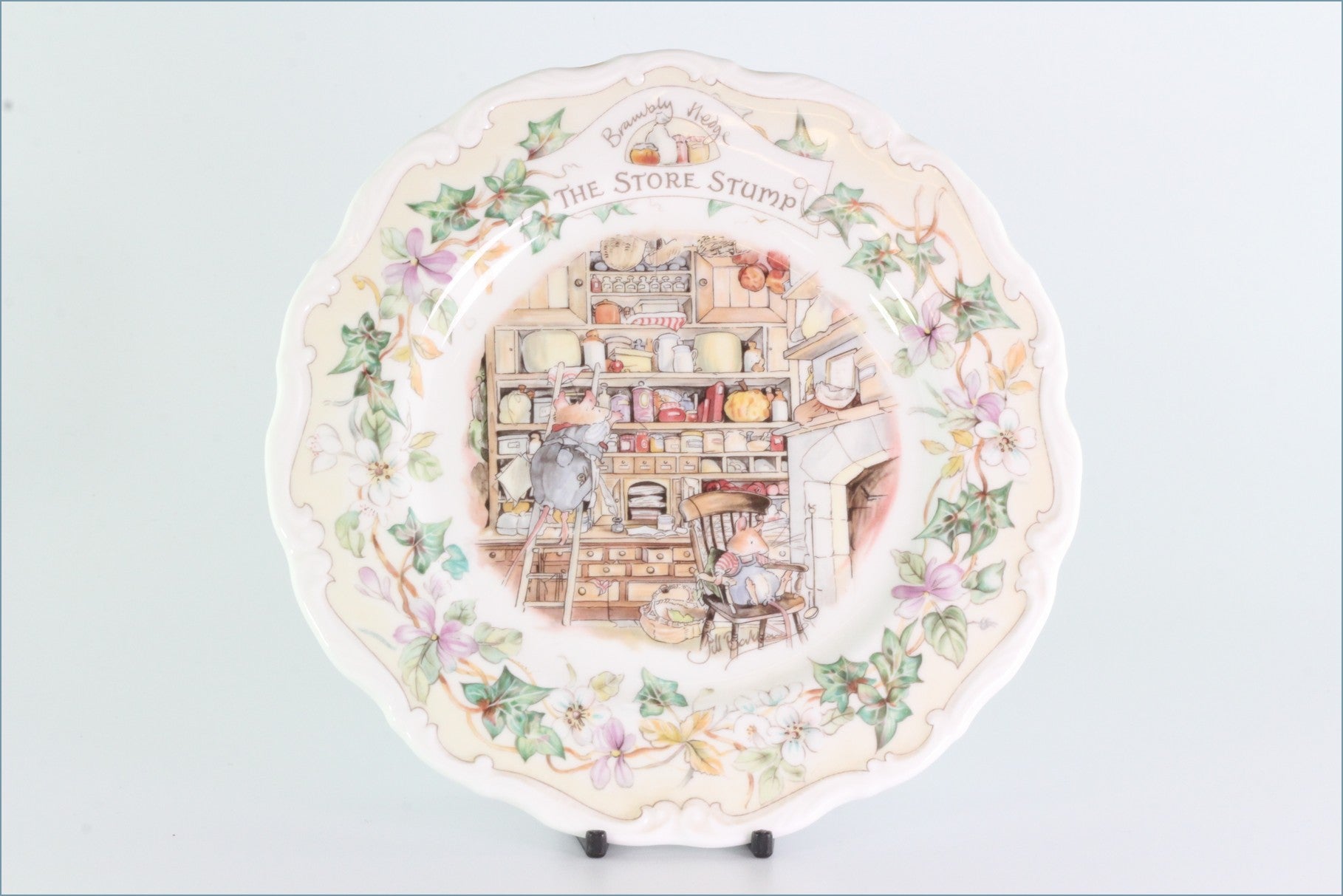 Royal Doulton - Brambly Hedge - The Store Stump - 8