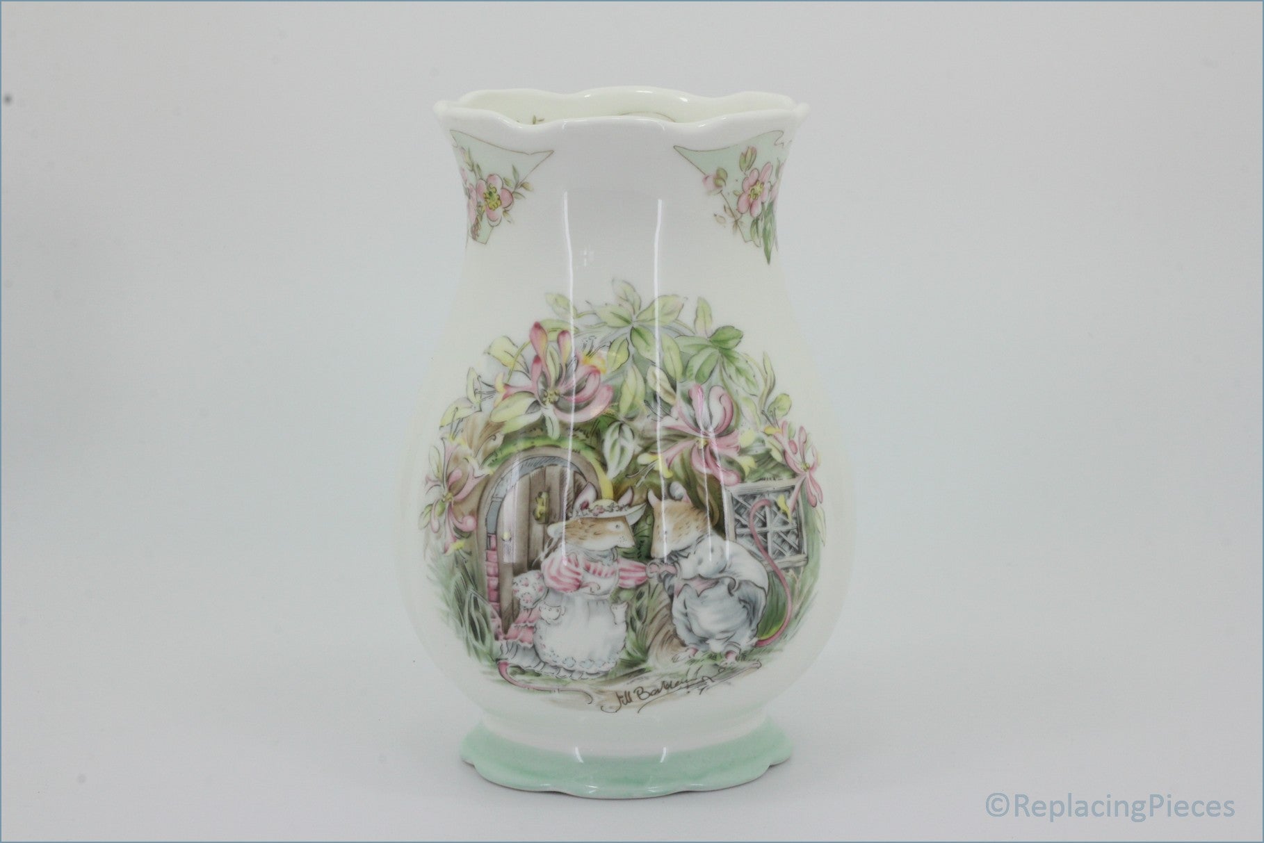 Royal Doulton - Brambly Hedge - Vase (Summer)