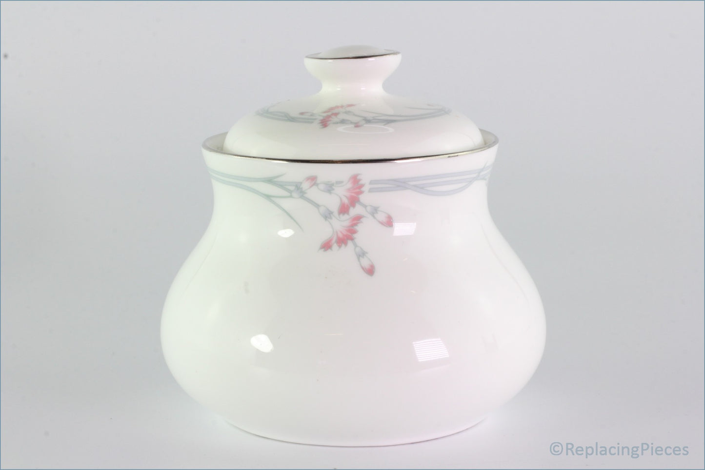 Royal Doulton - Carnation (H5084) - Lidded Sugar Bowl