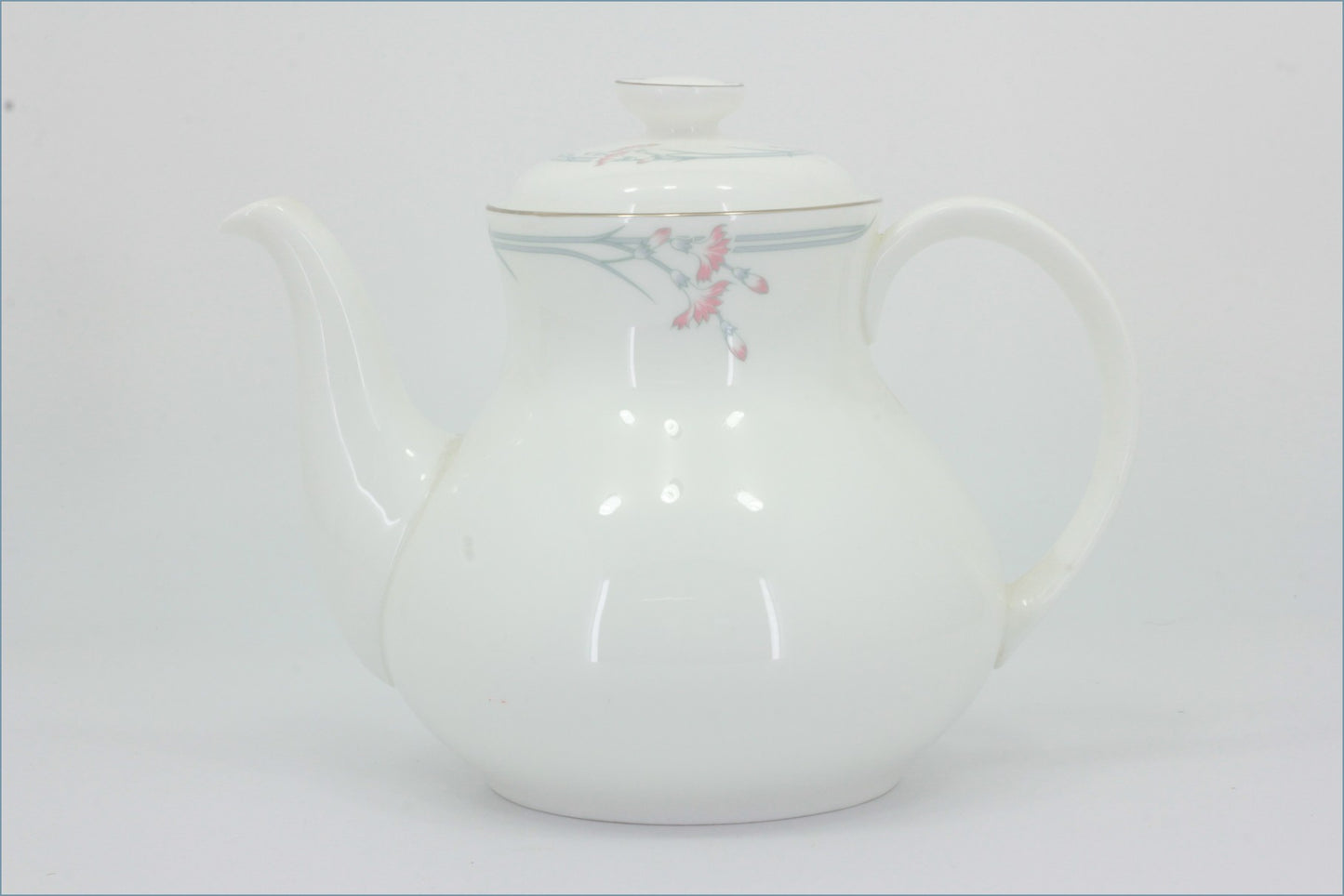 Royal Doulton - Carnation (H5084) - Teapot