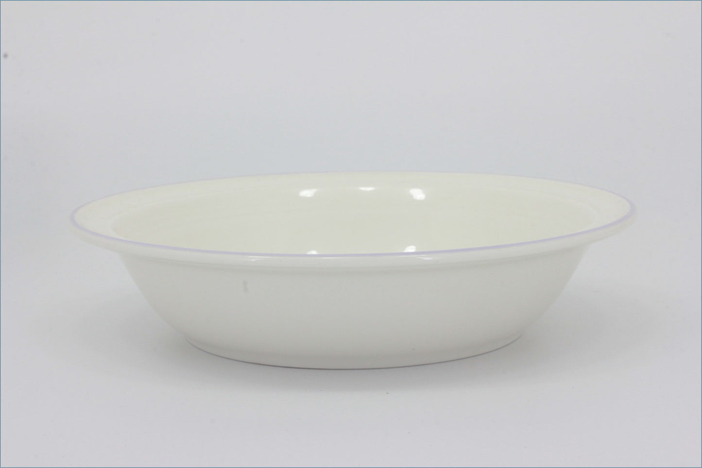 Royal Doulton - Chelsea (LS1055) - 7 5/8" Soup Bowl