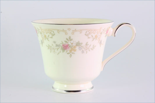 Royal Doulton - Diana (H5079) - Teacup