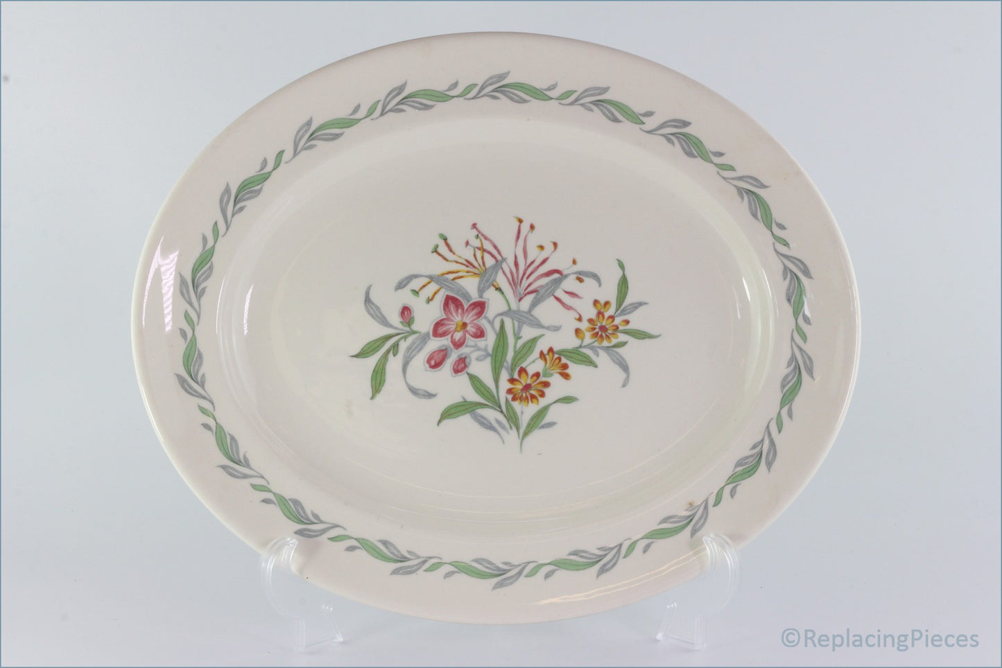 Royal Doulton - Fairfield (D6339) - 13" Oval Platter