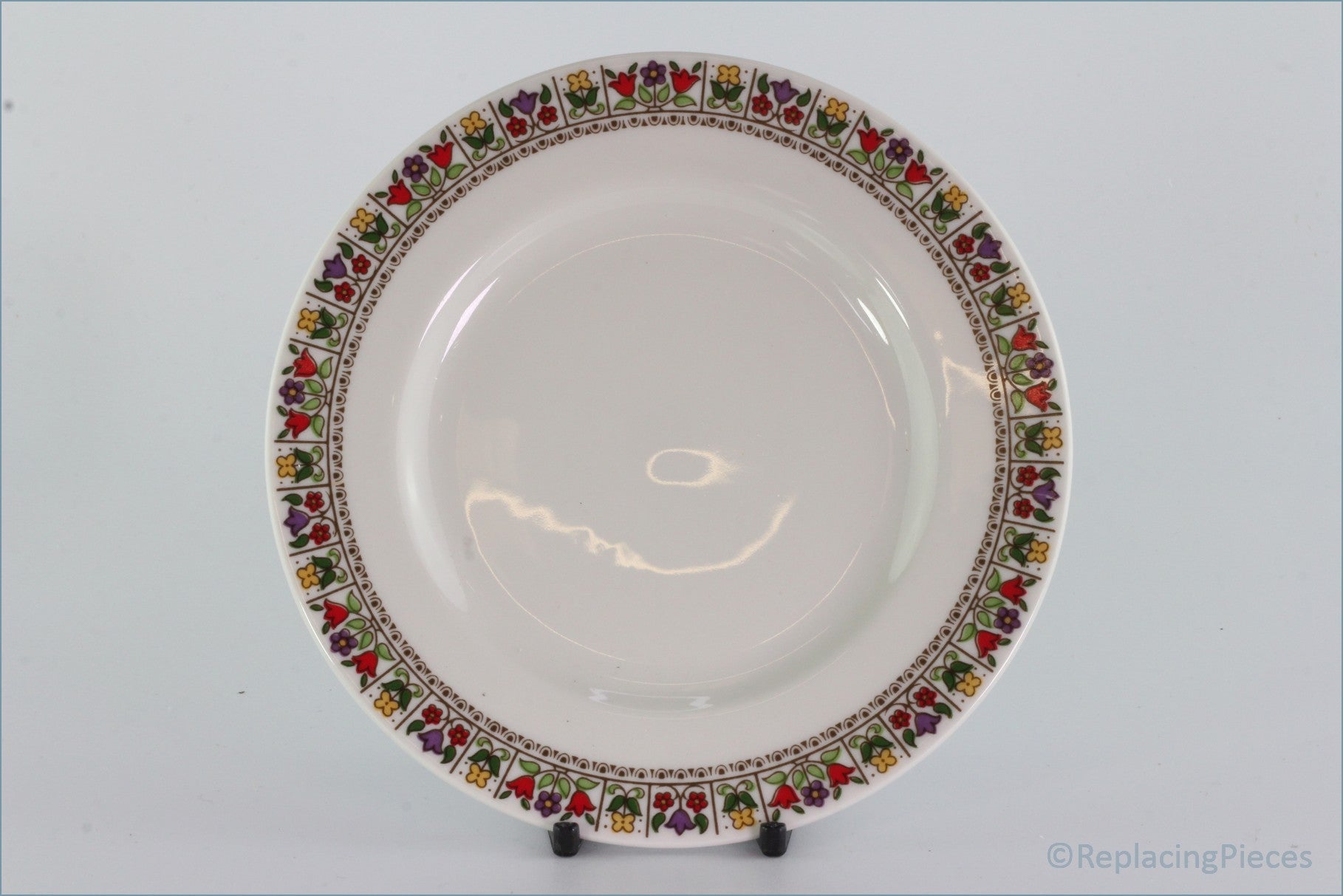 Royal Doulton - Fireglow (TC1080) - 6 1/2" Side Plate