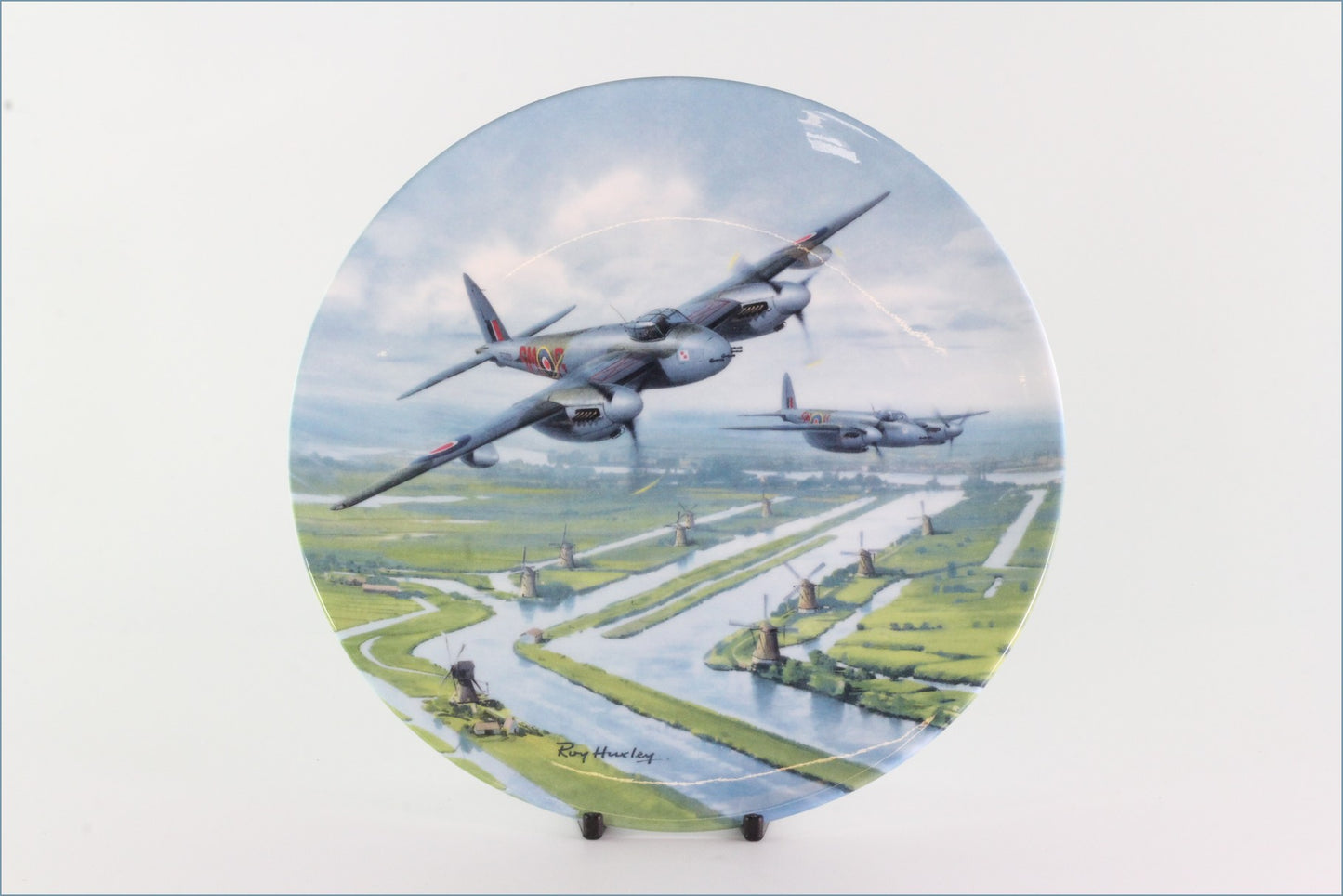 Royal Doulton - Flights Of Freedom - Returning Over Holland