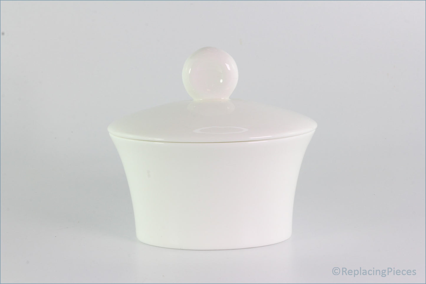 Royal Doulton - Fusion (White) - Lidded Sugar Bowl