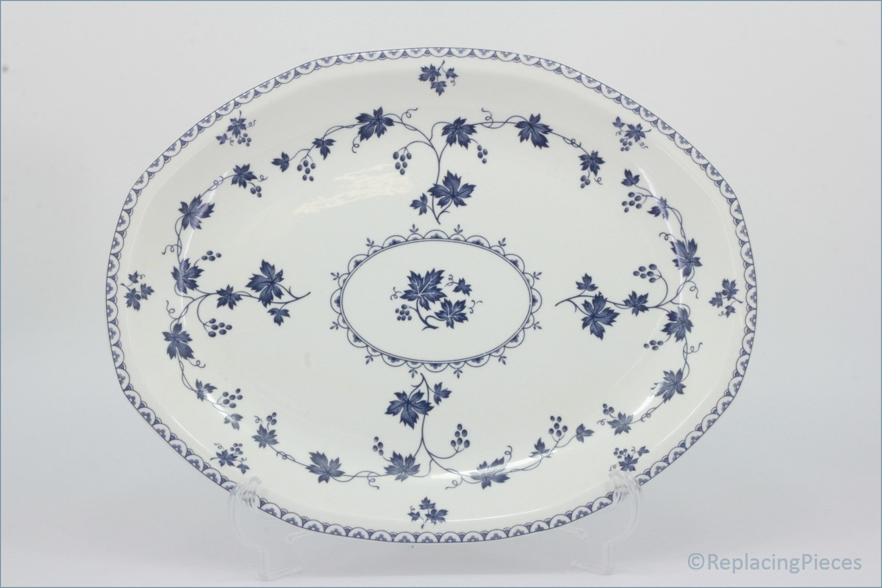 Royal Doulton - Hartford (LS1085) - 13 1/2" Oval Platter - Decorative platter with blue floral pattern on a white background
