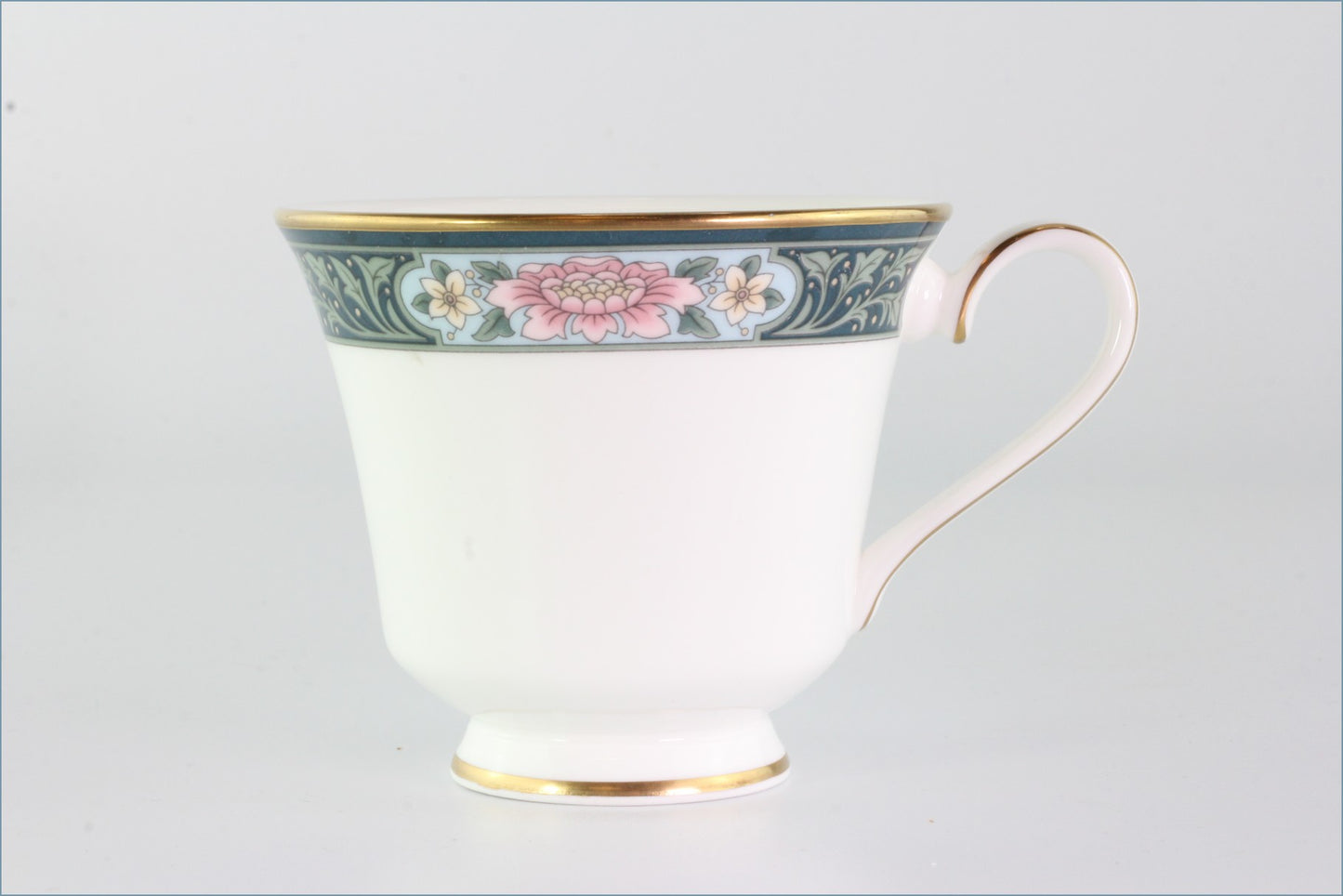 Royal Doulton - Hartwell (H5227) - Teacup