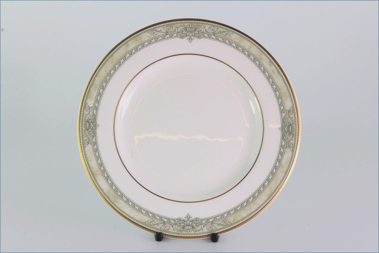 Royal Doulton - Isabella (H5248) - 6 5/8" Side Plate