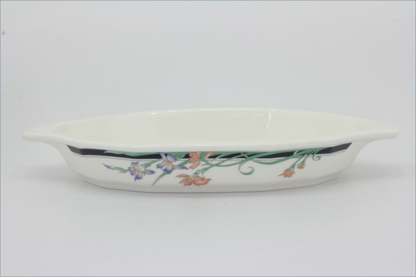 Royal Doulton - Juno - 6 7/8" Entree Dish