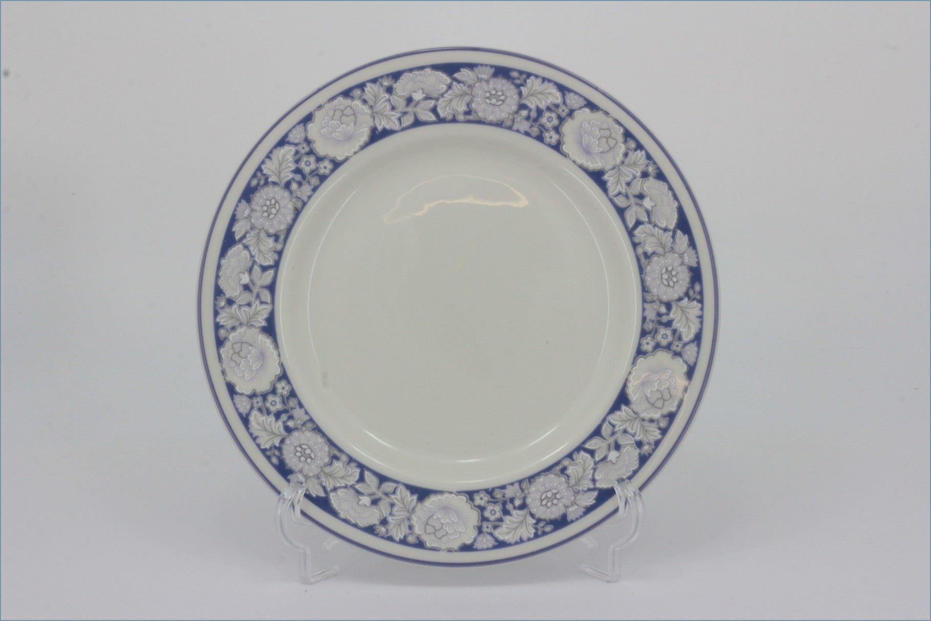 Royal Doulton - Oakdene - 6 1/2" Side Plate 