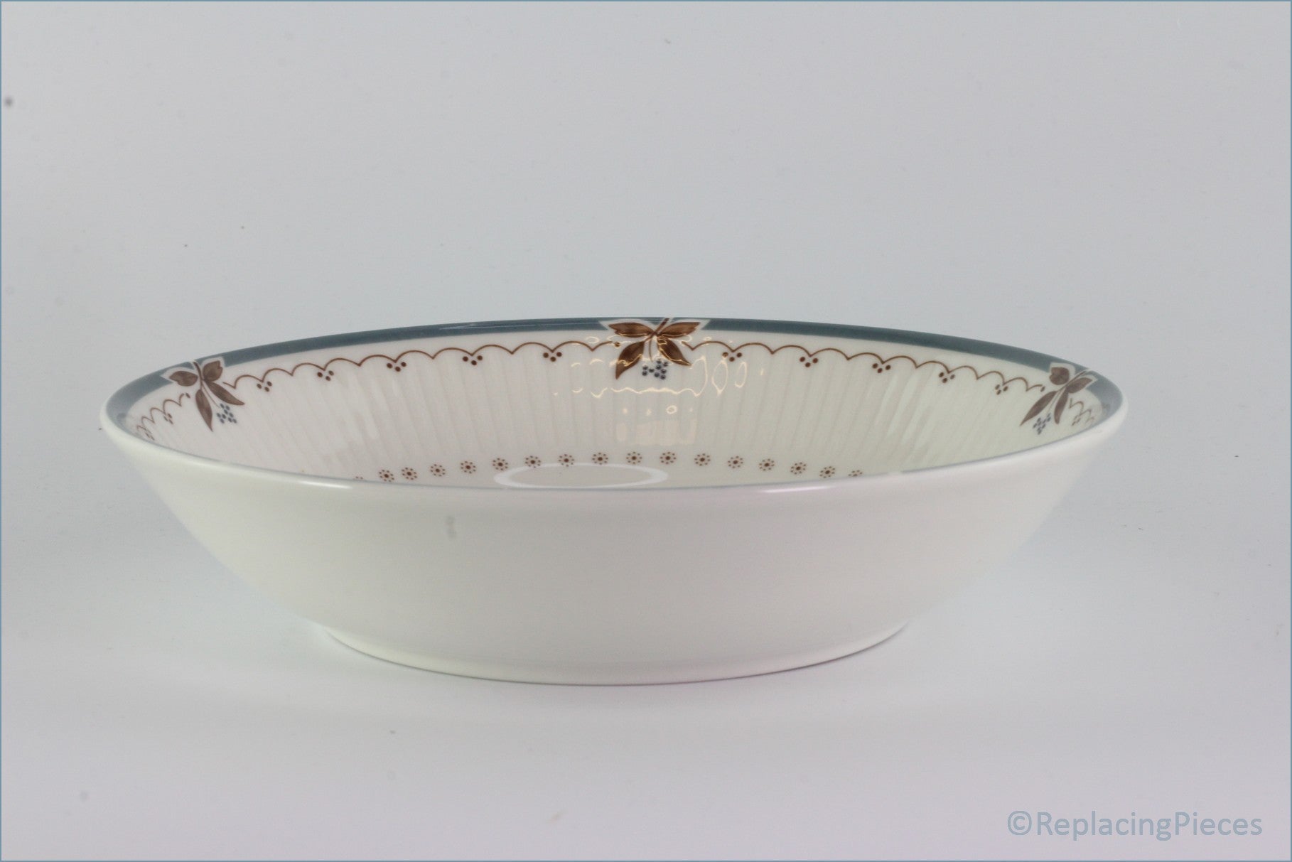 Royal Doulton - Old Colony (TC1005) - 6 3/4" Cereal Bowl