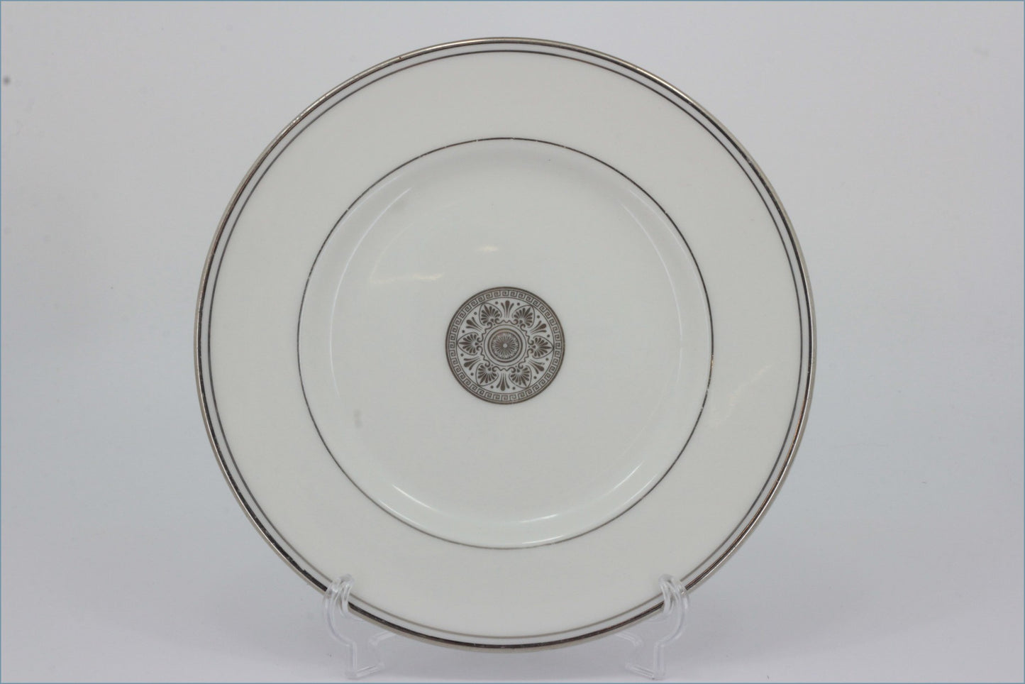 Royal Doulton - Oxford Platinum - 8" Accent Salad Plate