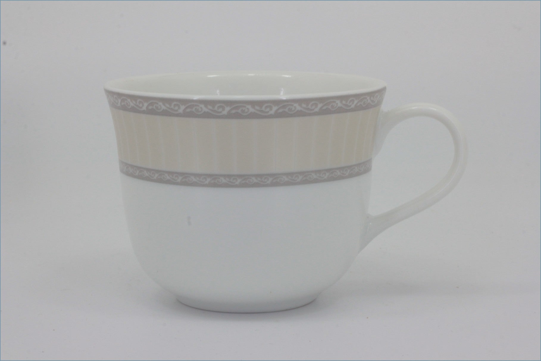 Royal Doulton - Richmond - Teacup