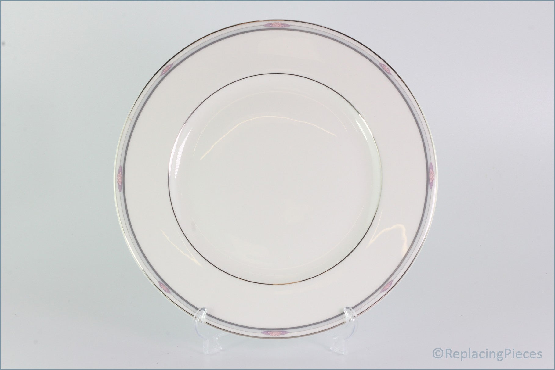 Royal Doulton - Simplicity (H5112) - 9" Luncheon Plate 