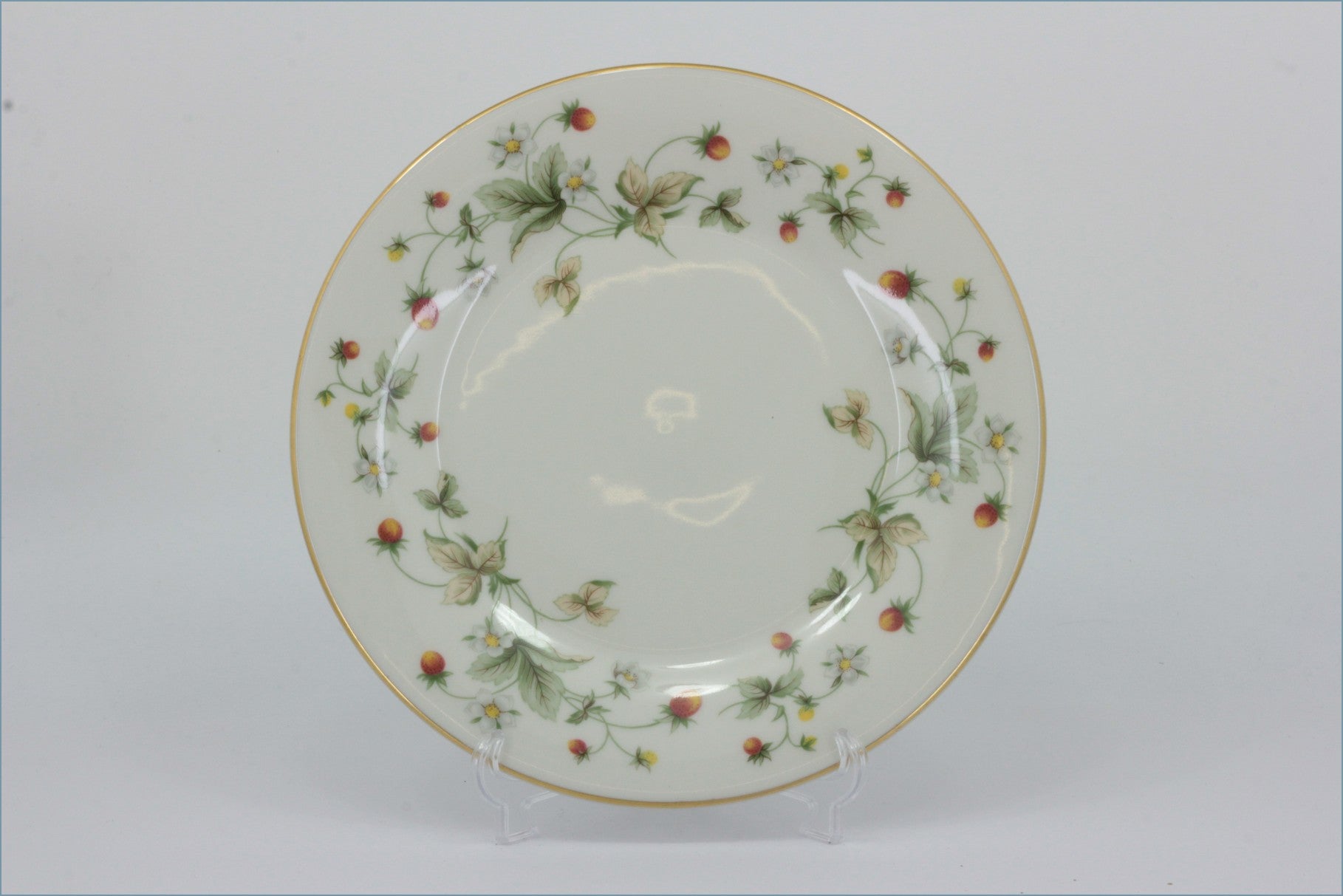 Royal Doulton - Strawberry Cream - 9" Luncheon Plate 